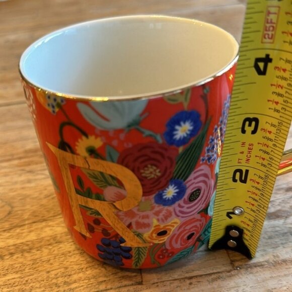 RIFLE PAPER COMPANY Letter R . Beautiful cup with gold handle - Picture 10 of 10